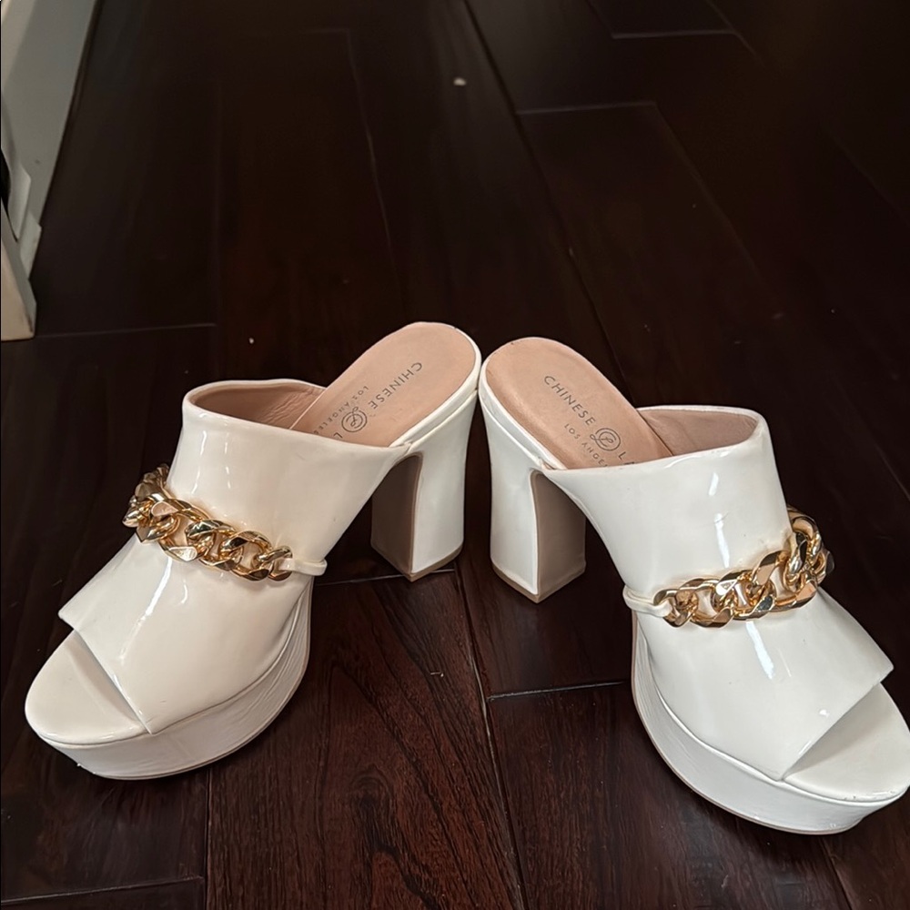 Chic White Platform Heels with Gold Chain